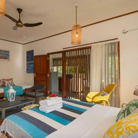 Milles Montagnes Residence Anse Royale Ngoại thất bức ảnh