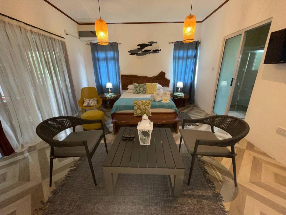 Milles Montagnes Residence Anse Royale Ngoại thất bức ảnh