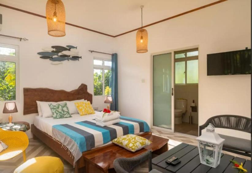 Milles Montagnes Residence Anse Royale Ngoại thất bức ảnh