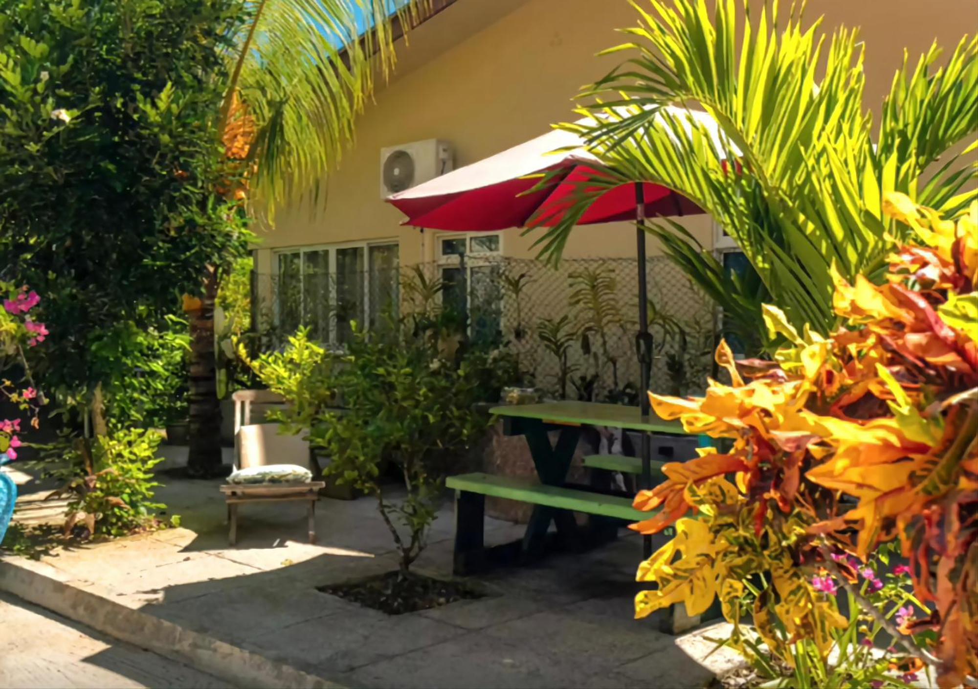 Milles Montagnes Residence Anse Royale Ngoại thất bức ảnh