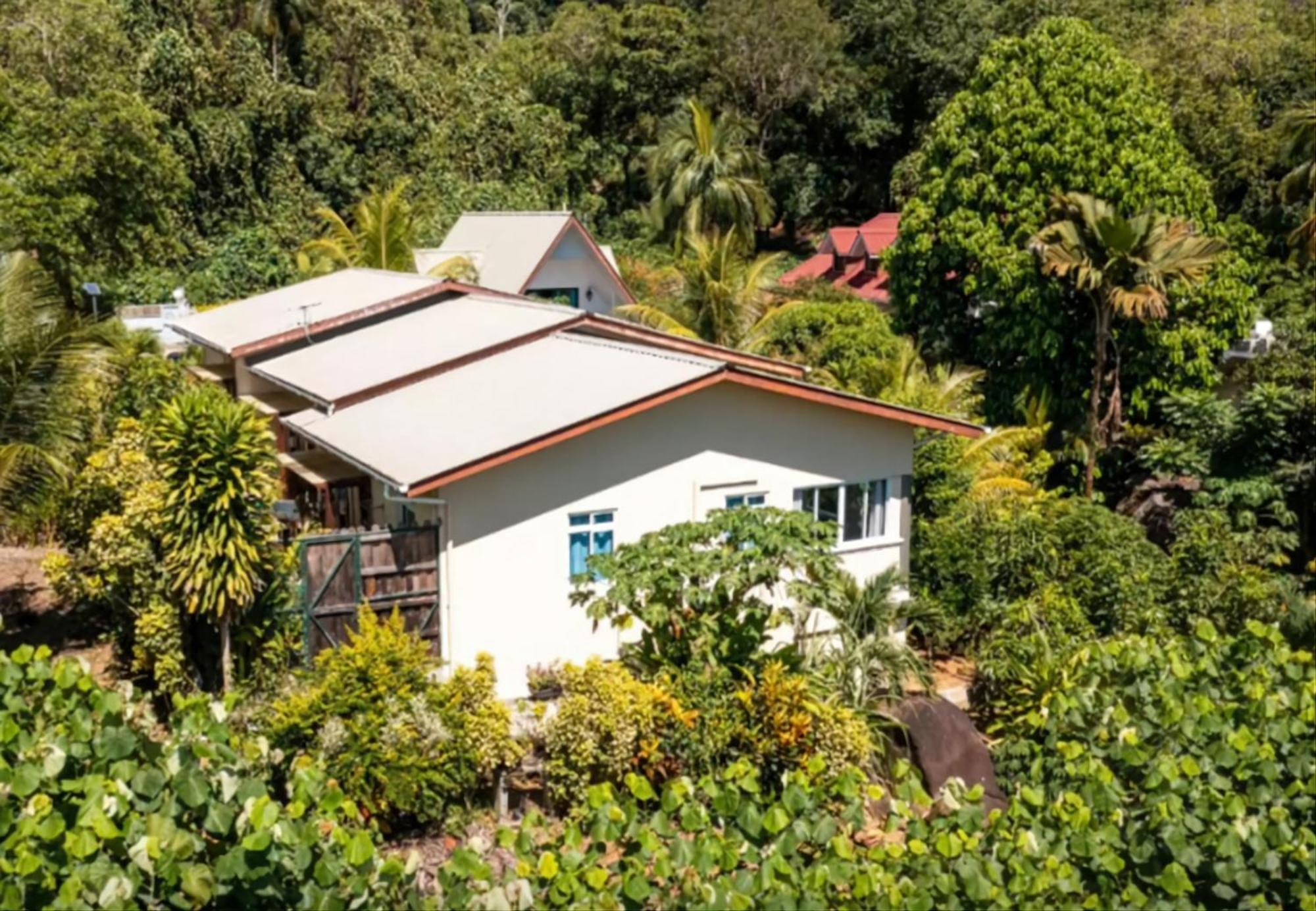 Milles Montagnes Residence Anse Royale Ngoại thất bức ảnh