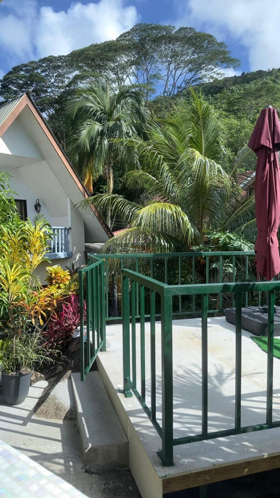 Milles Montagnes Residence Anse Royale Ngoại thất bức ảnh
